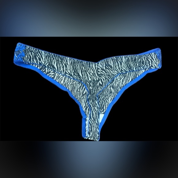 Bundle of 3 Zebra Print Women's thong Panties with Blue Accents plus size - Picture 6 of 6